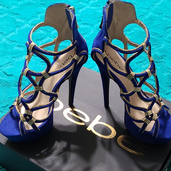 Bebe Blue Heels - Picture 8 of 12